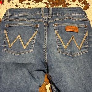 Wrangler Women's Classic Blue Boot Cut Jeans